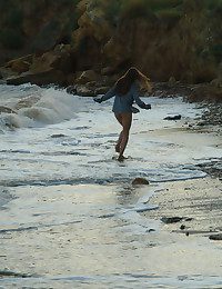 Glamour Beauty - Naturally Super-sexy Amateur Nudes